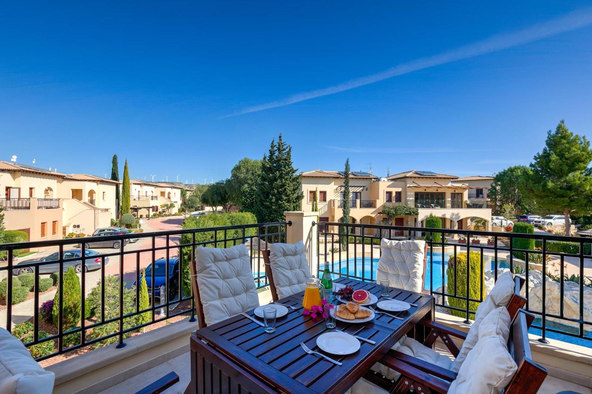 2 Bedroom Apartment Thalassa With Sea And Sunset Views, Aphrodite Hills Resort Kouklia Exterior foto